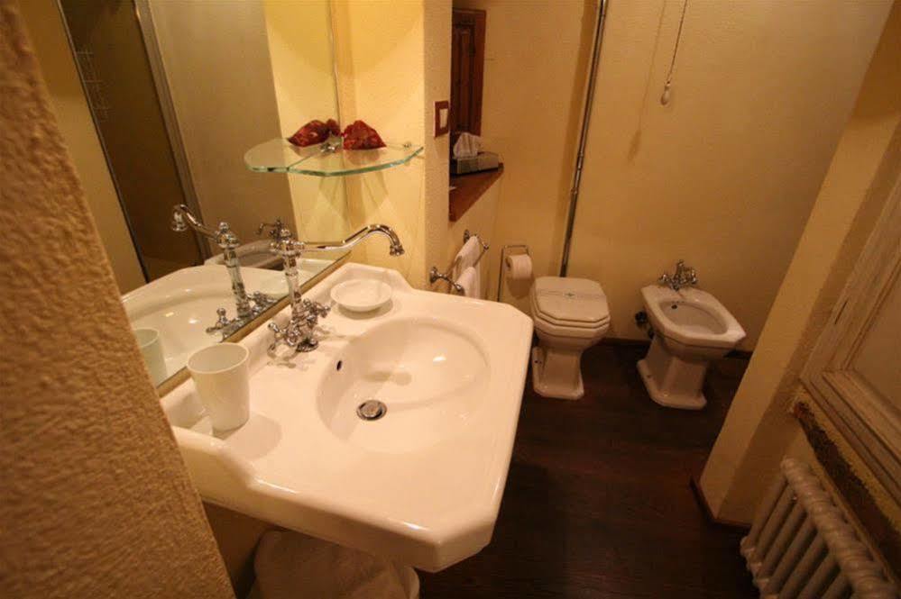 Ulivo Rosso Bed and Breakfast Sesto Fiorentino Buitenkant foto